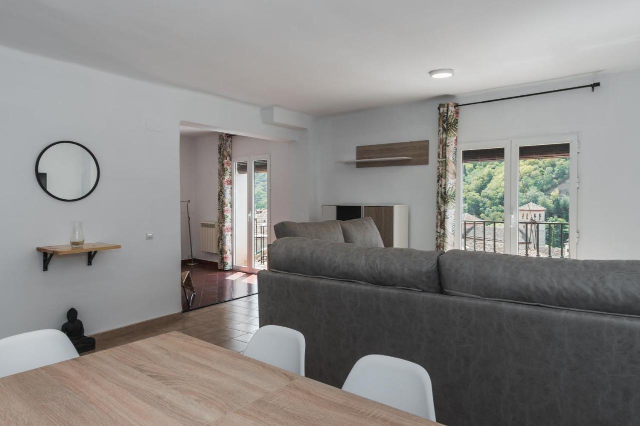 Tuguest Cobertizo Duplex Apartment Гранада Экстерьер фото