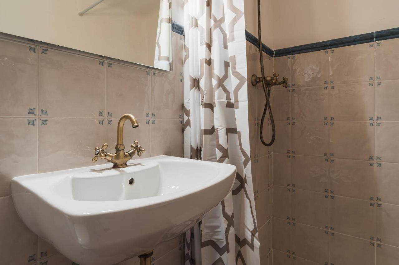 Tuguest Cobertizo Duplex Apartment Гранада Экстерьер фото